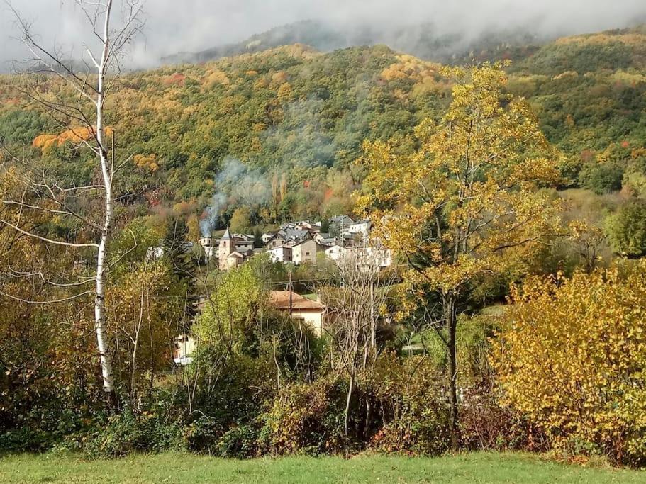 Villa La Borda De Sesué Extérieur photo